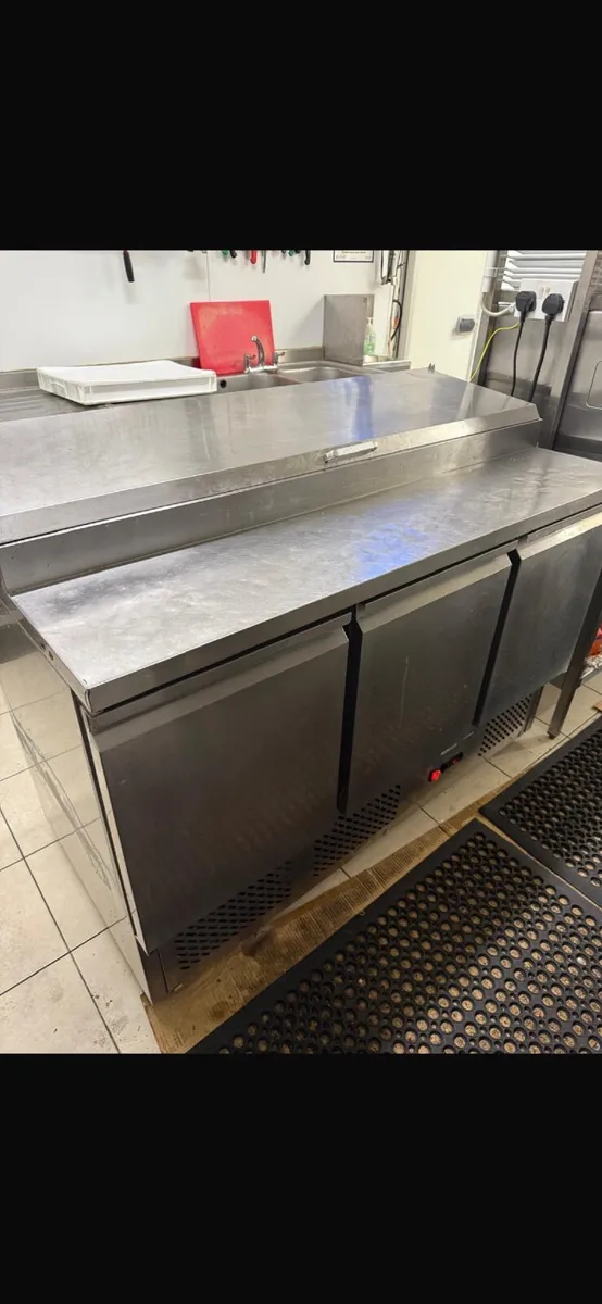 Commercial fridges - Image 1