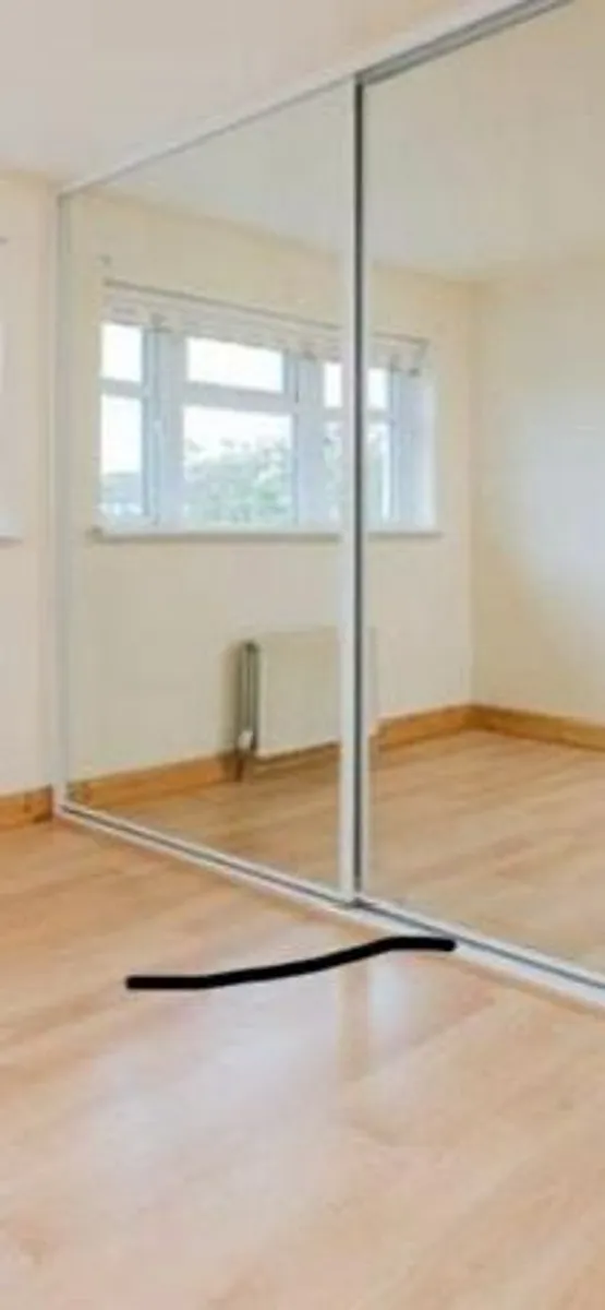 free mirror wardrobes - Image 1