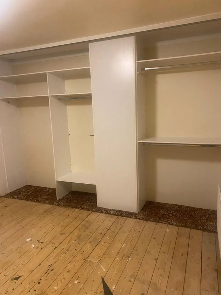 free mirror wardrobes - Image 3