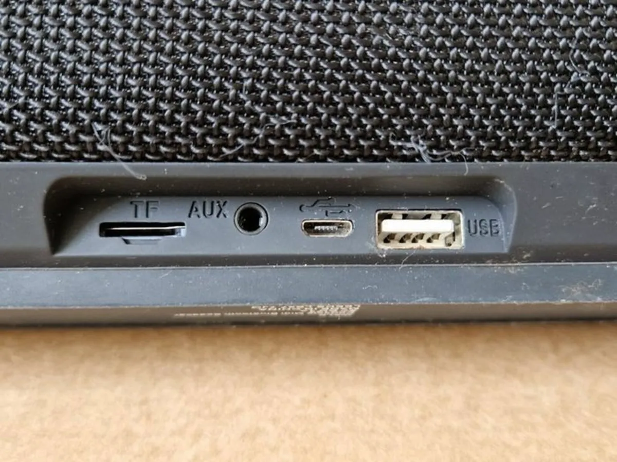 WALK EPS186 Bluetooth Speaker, Excellent Condition - Image 4