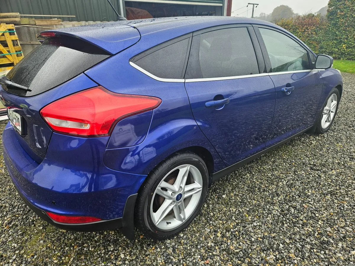Ford Focus 2015 - Image 4