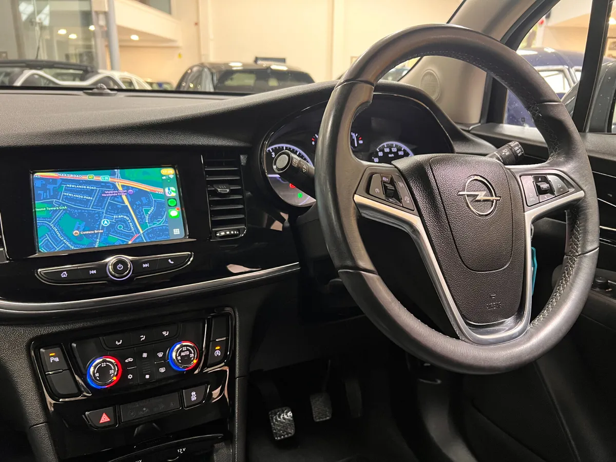 Superb Value One Owner As New Tiny Kms Nice Spec R - Image 4