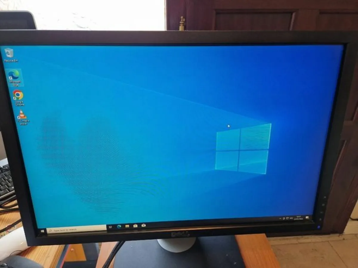 Dell Optiplex 380, 1 Terrabyte HDD, 8GB RAM, Win10 - Image 2