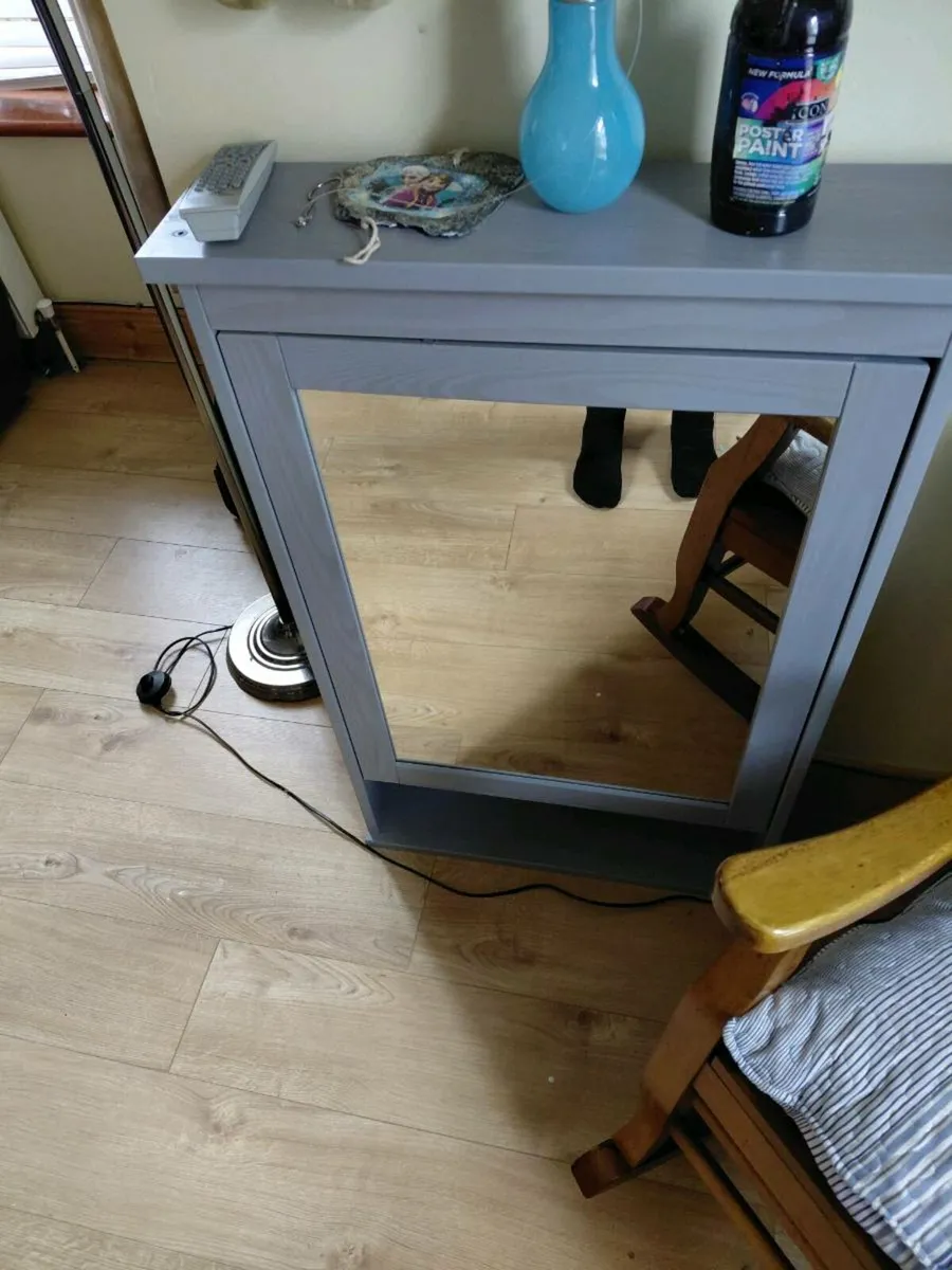 Bathroom Cabinet - Image 2