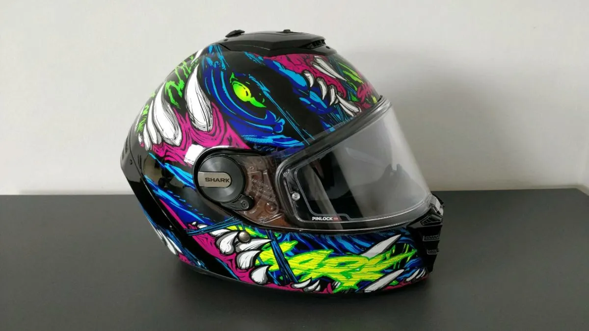 Shark Spartan RS Motorbike Helmet - Image 1