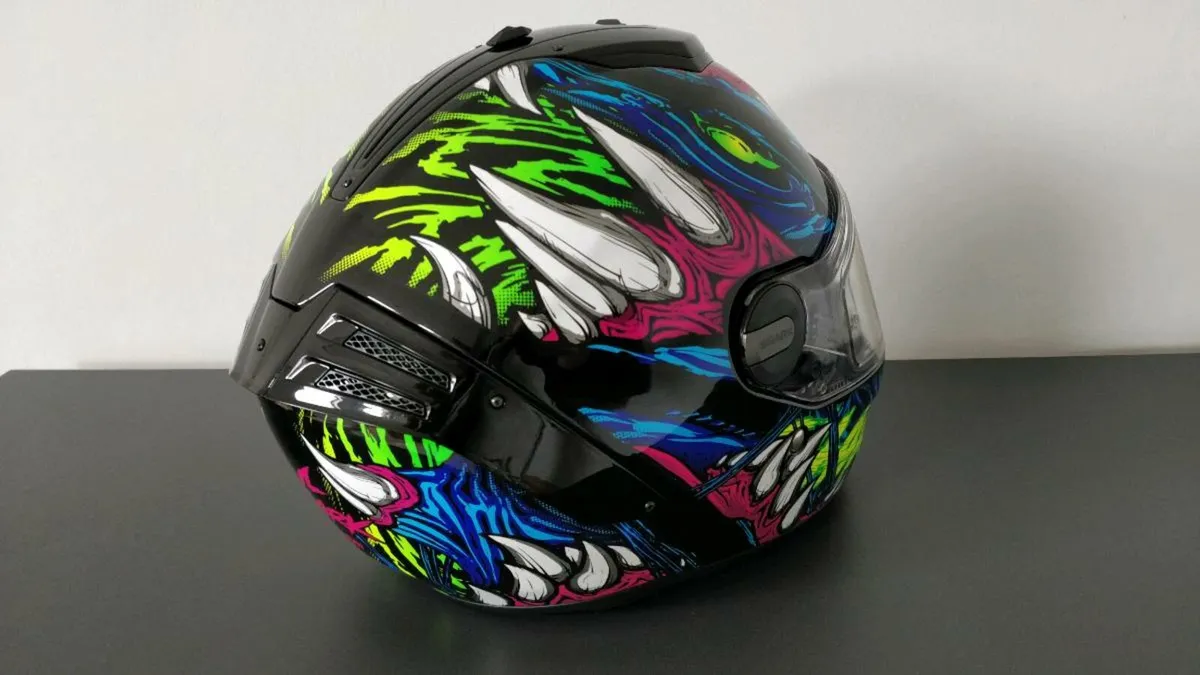 Shark Spartan RS Motorbike Helmet - Image 3