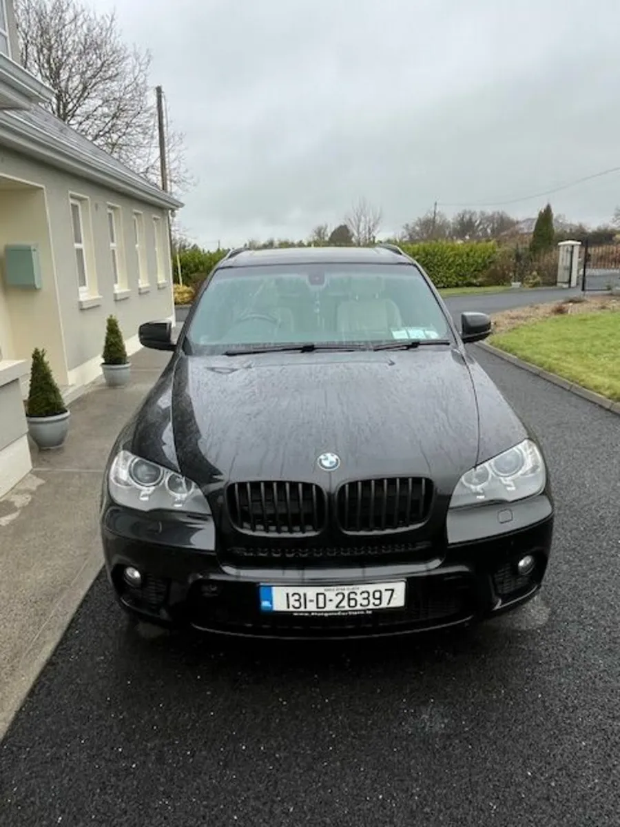 BMW X5 2013 - Image 2