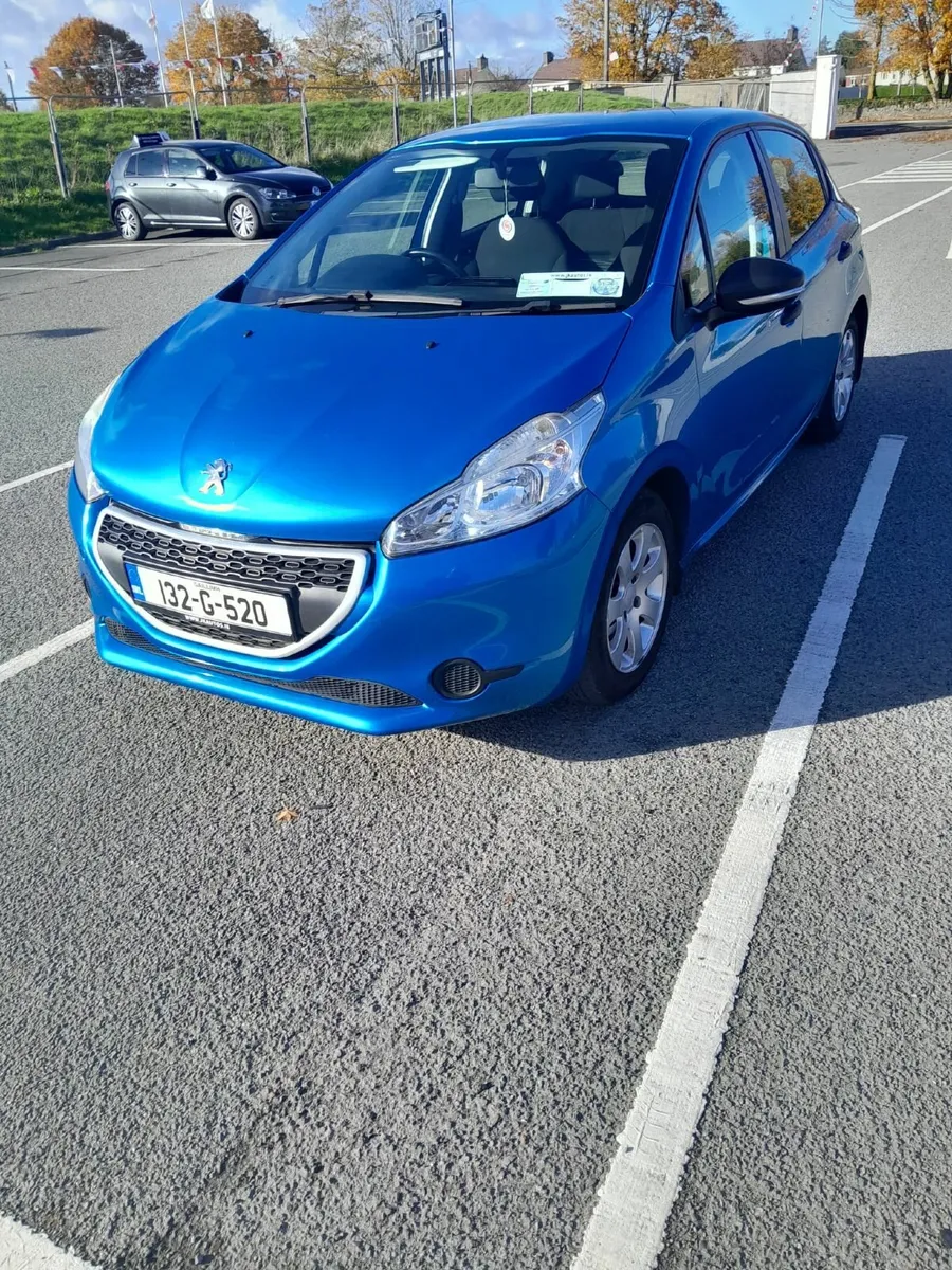 Peugeot 208  2013. 1.0 litre PETROL - Image 1