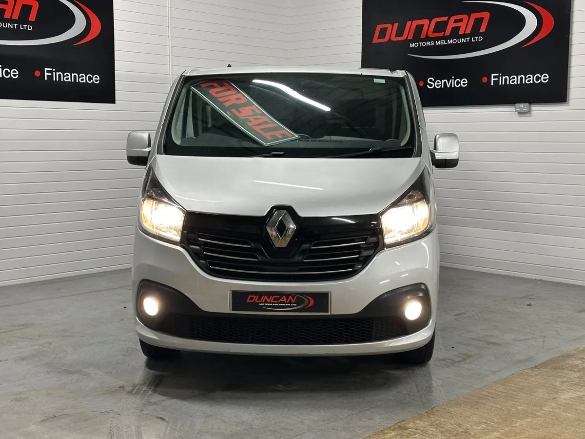 Renault Trafic 2017 vrt included no vat - Image 2