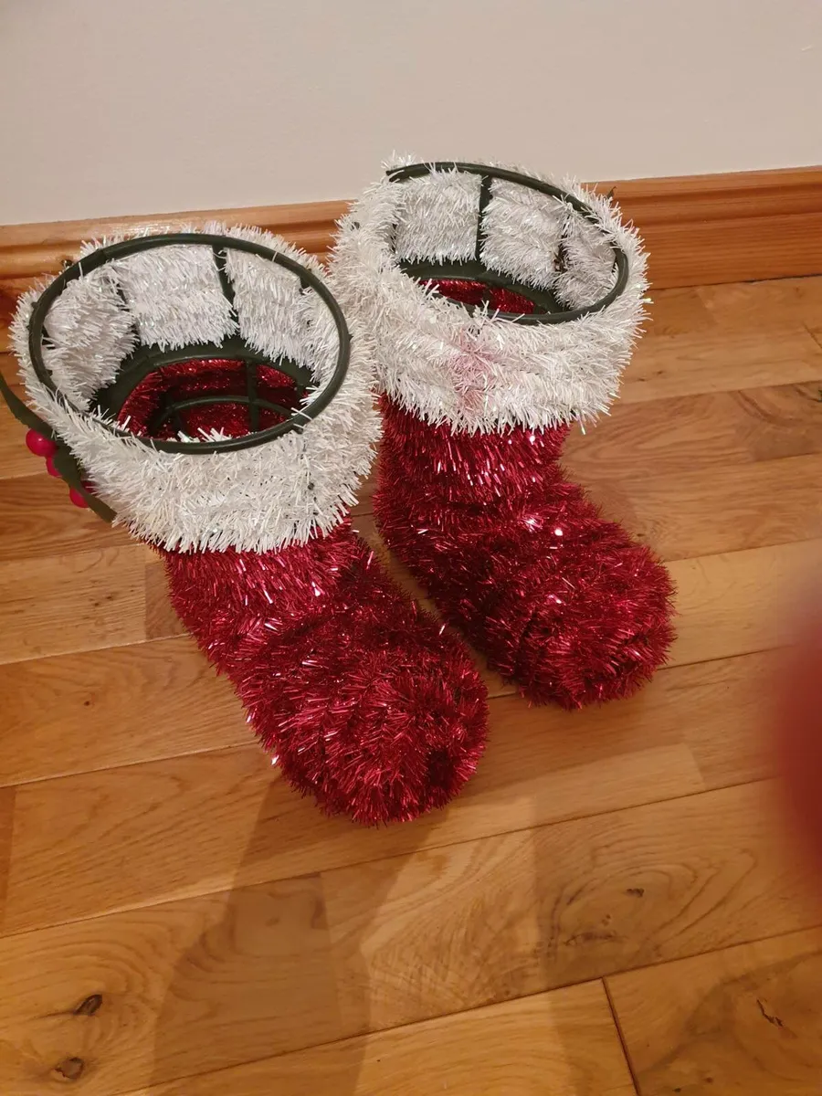 Christmas tinsel santa boots - Image 3