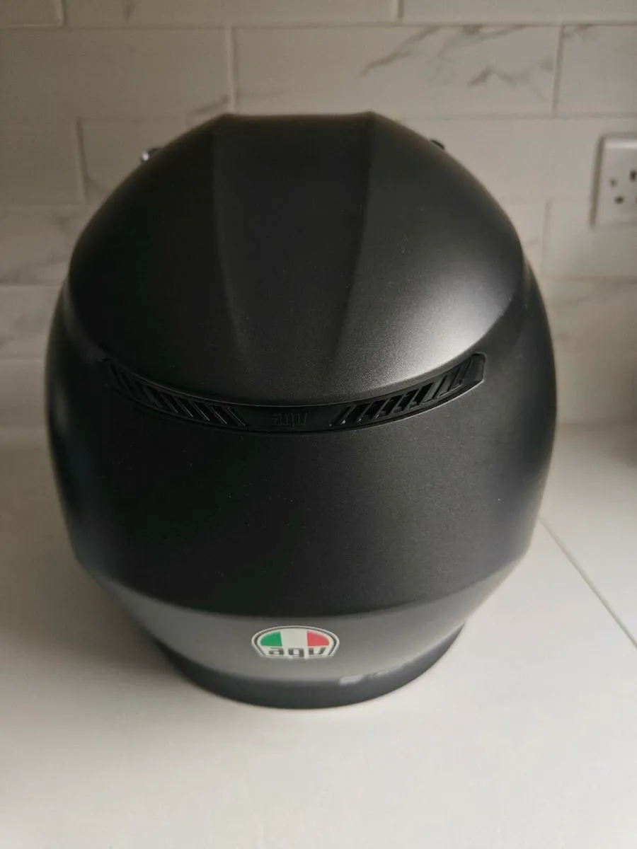 Agv k3 helmet - Image 3