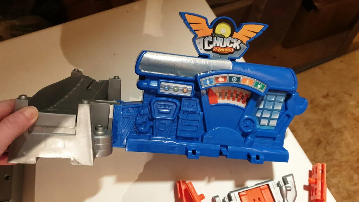 Chuck and friends toy - Image 2