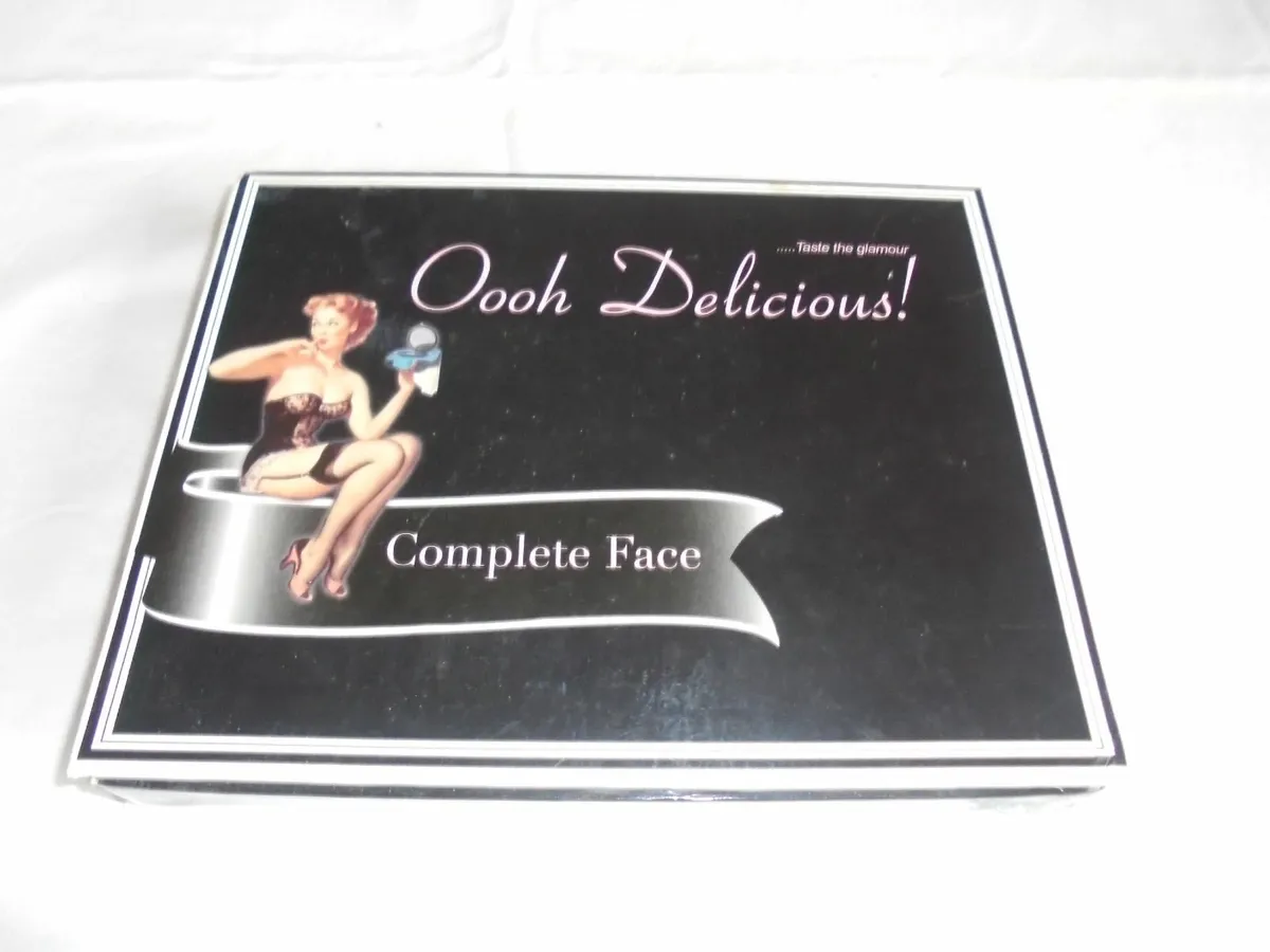 OOh Delicious Complete Face Gift Set for Sale - Image 1