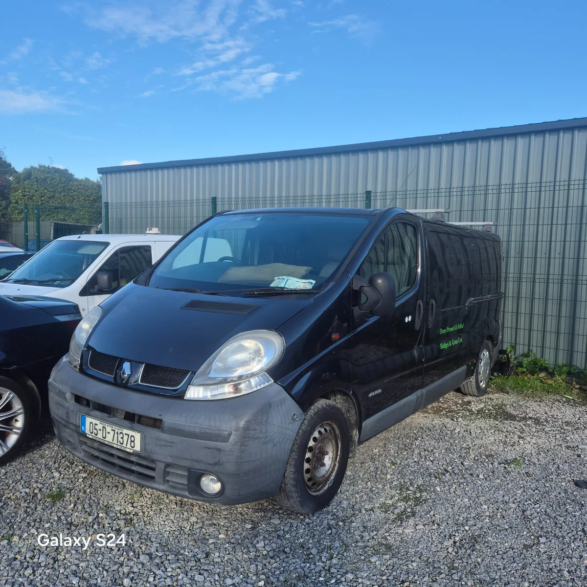 2005 Renault Trafic starting and driving perfect - Image 1