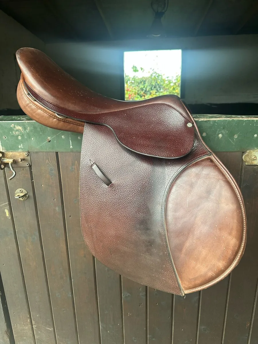 Ideal GP Saddle Wide 17” - Image 2
