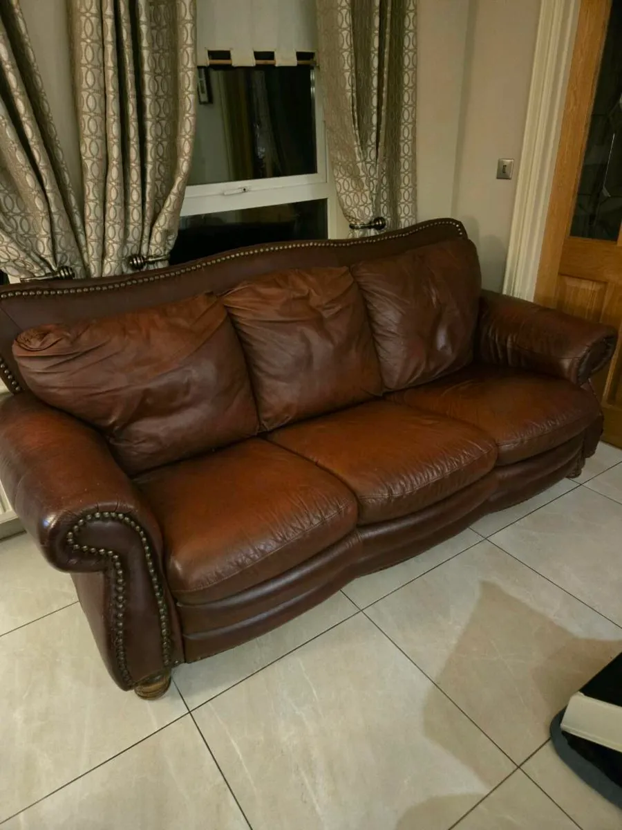 Large 3str and 2str Italian Leather Sofas - Image 1