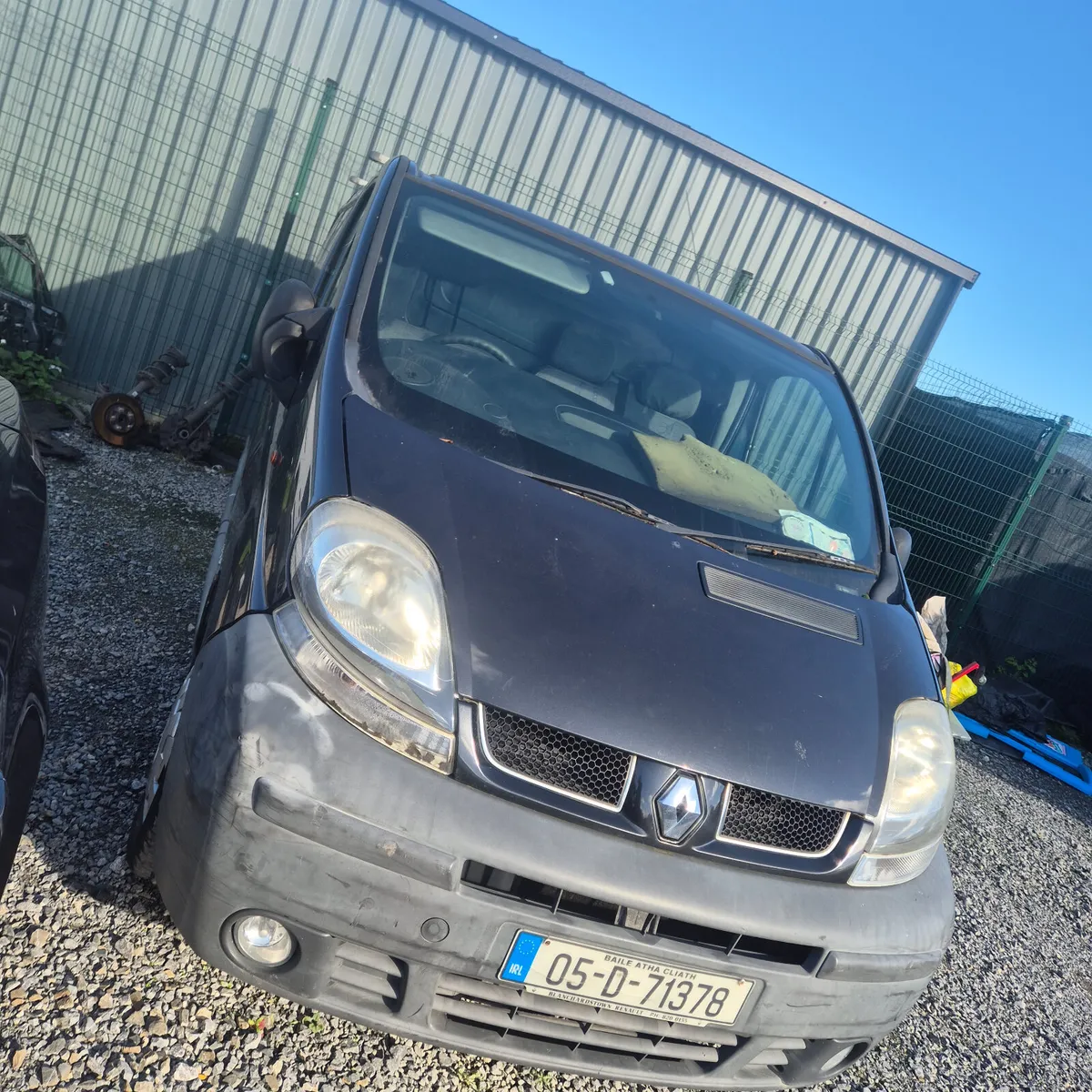 Renault Trafic 2005 - Image 2