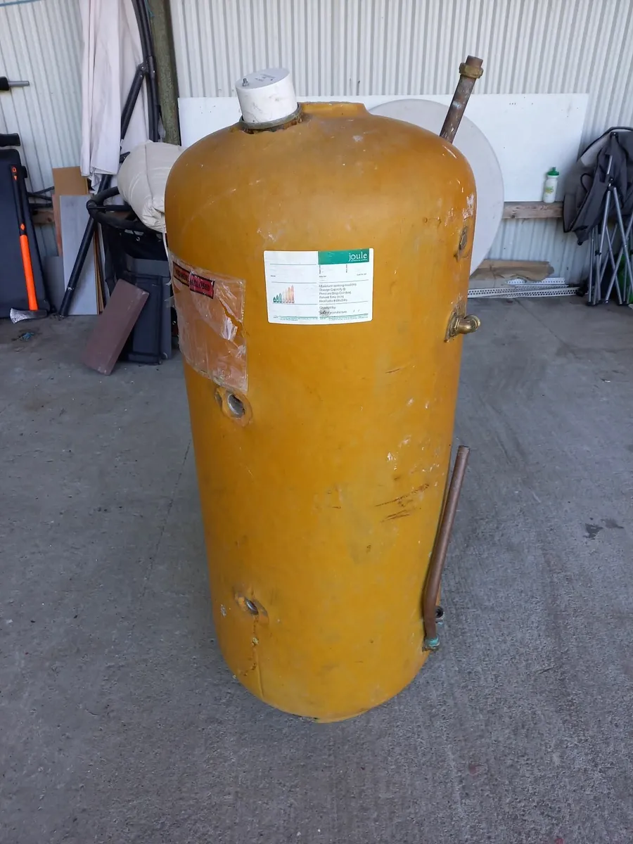 Insulated Cylinder