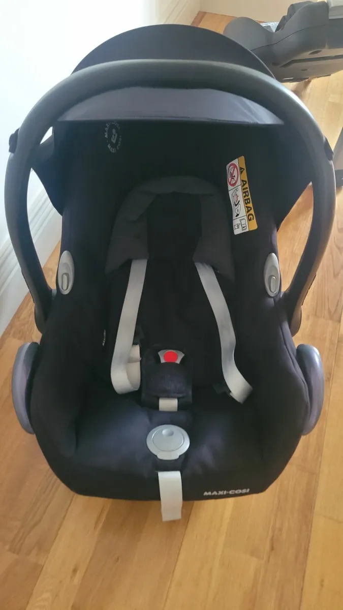 Car seat - Image 2