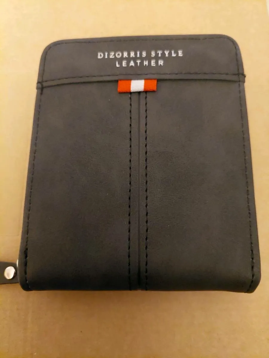 Dizorris Style Leather Wallet. - Image 1