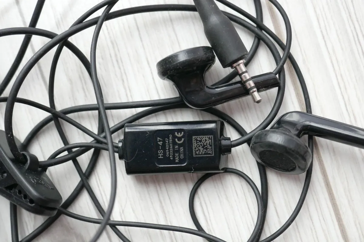 Nokia Headset 2.5mm - Image 2
