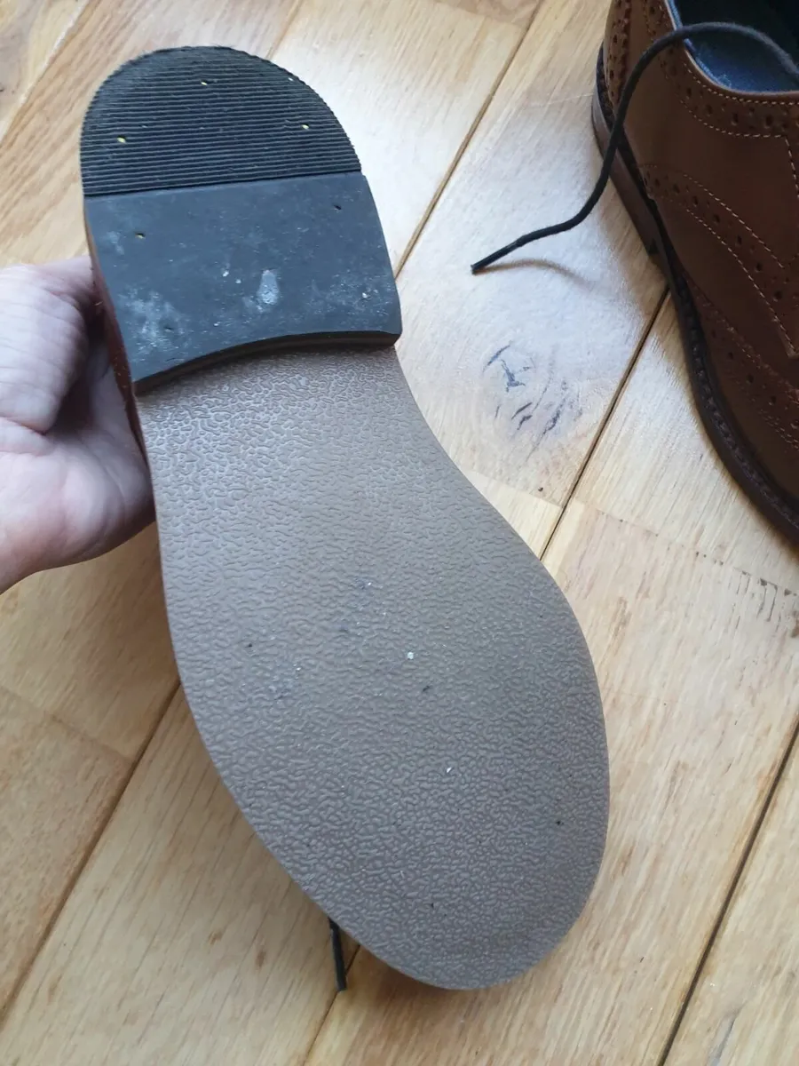 Boys shoes - Image 2