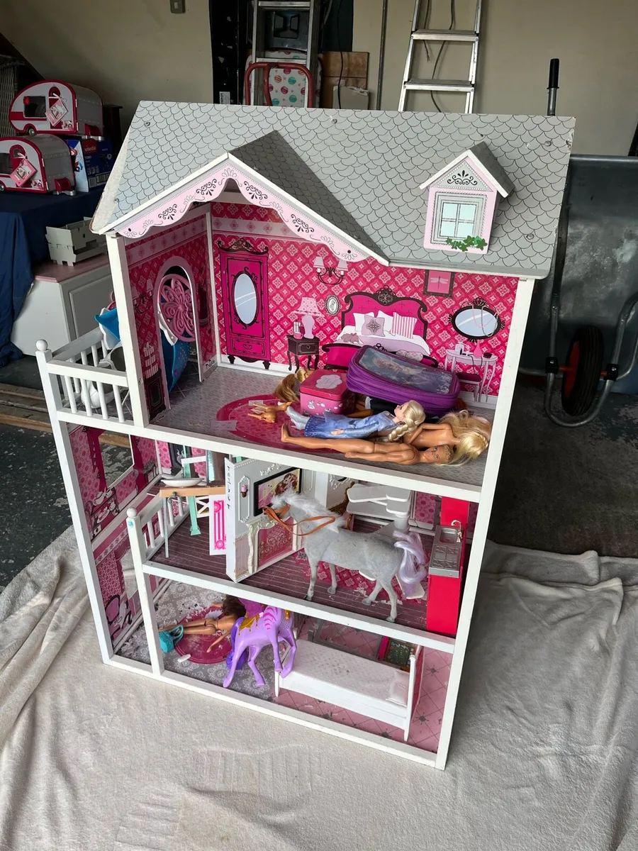 Dolls house