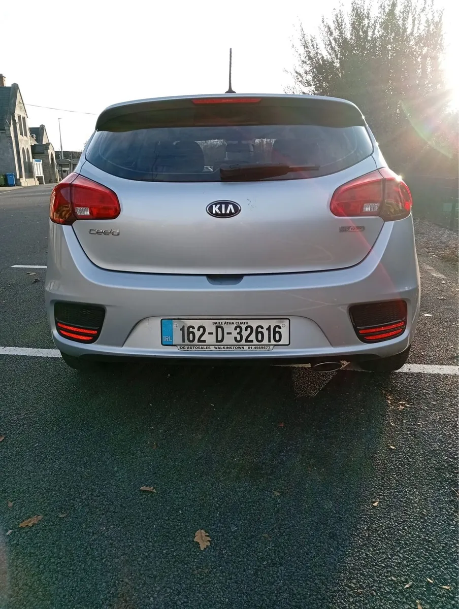 2016 KIA Ceed 1.6 Diesel - Image 2