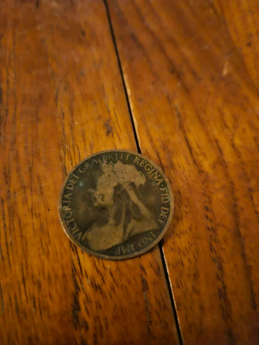 Vintage English Penny 1900 - Image 1