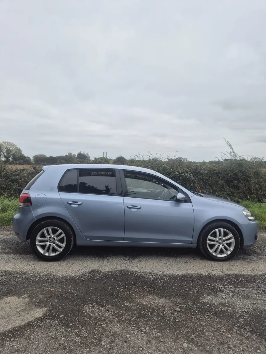 2012 Volkswagen Golf 1.4 tsi Automatic - Image 2