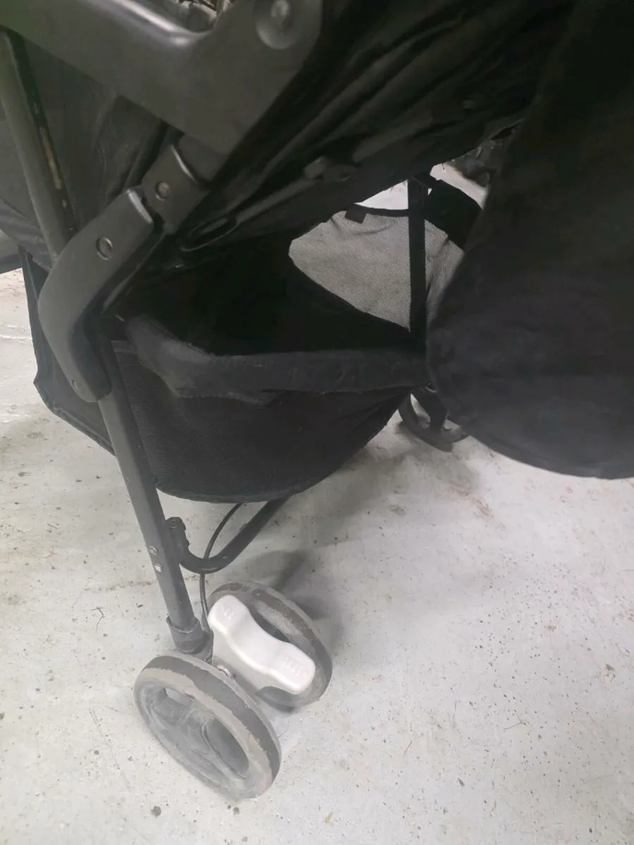 Children double buggy - Image 3