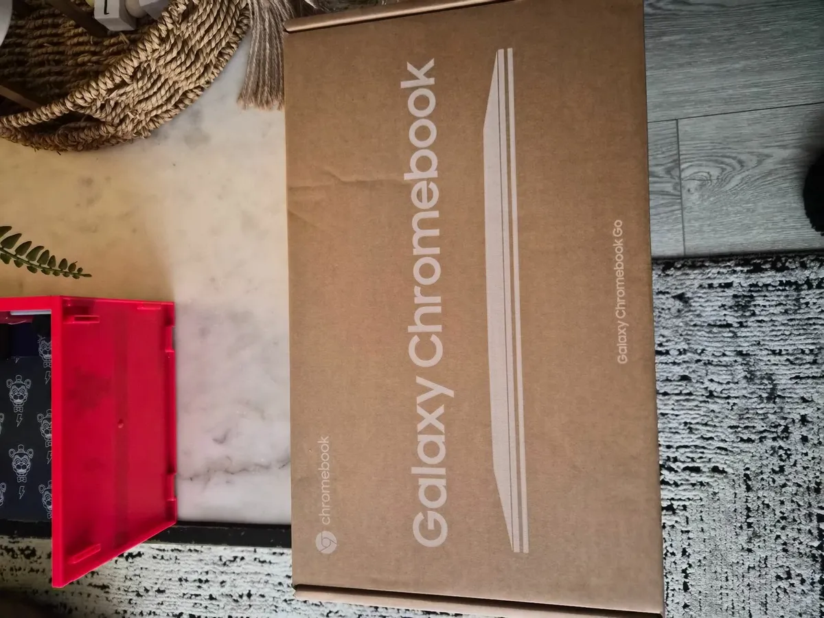 NEW Galaxy Chromebook 14" - Image 1
