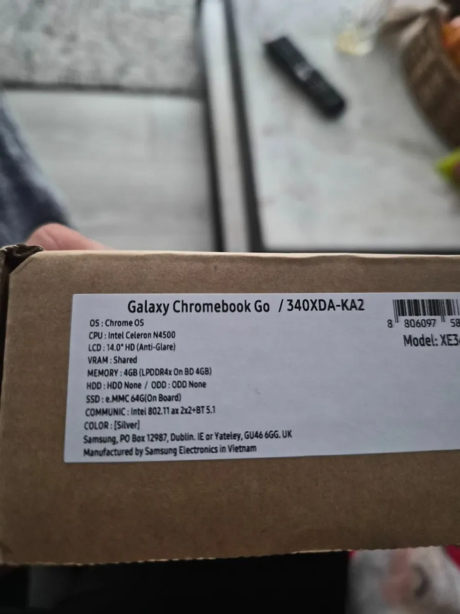 NEW Galaxy Chromebook 14" - Image 2