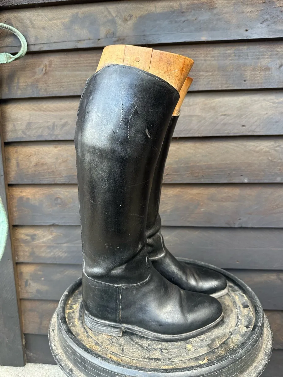 Davies Hunting Boots - Wide Calf Size 6 - Image 1