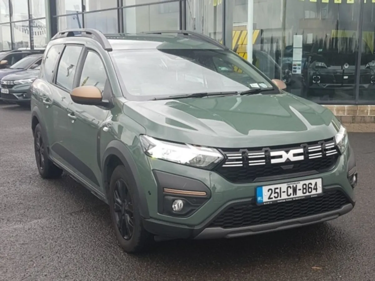 Dacia Jogger HEV 145 Extreme Auto - Image 1