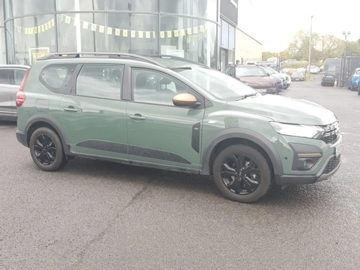 Dacia Jogger HEV 145 Extreme Auto - Image 2