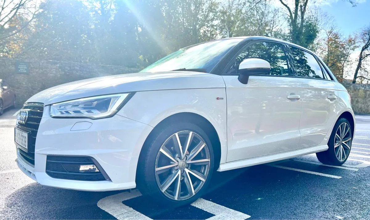 182 Audi A1 1.0 S-Line Midnight Edition - Image 2