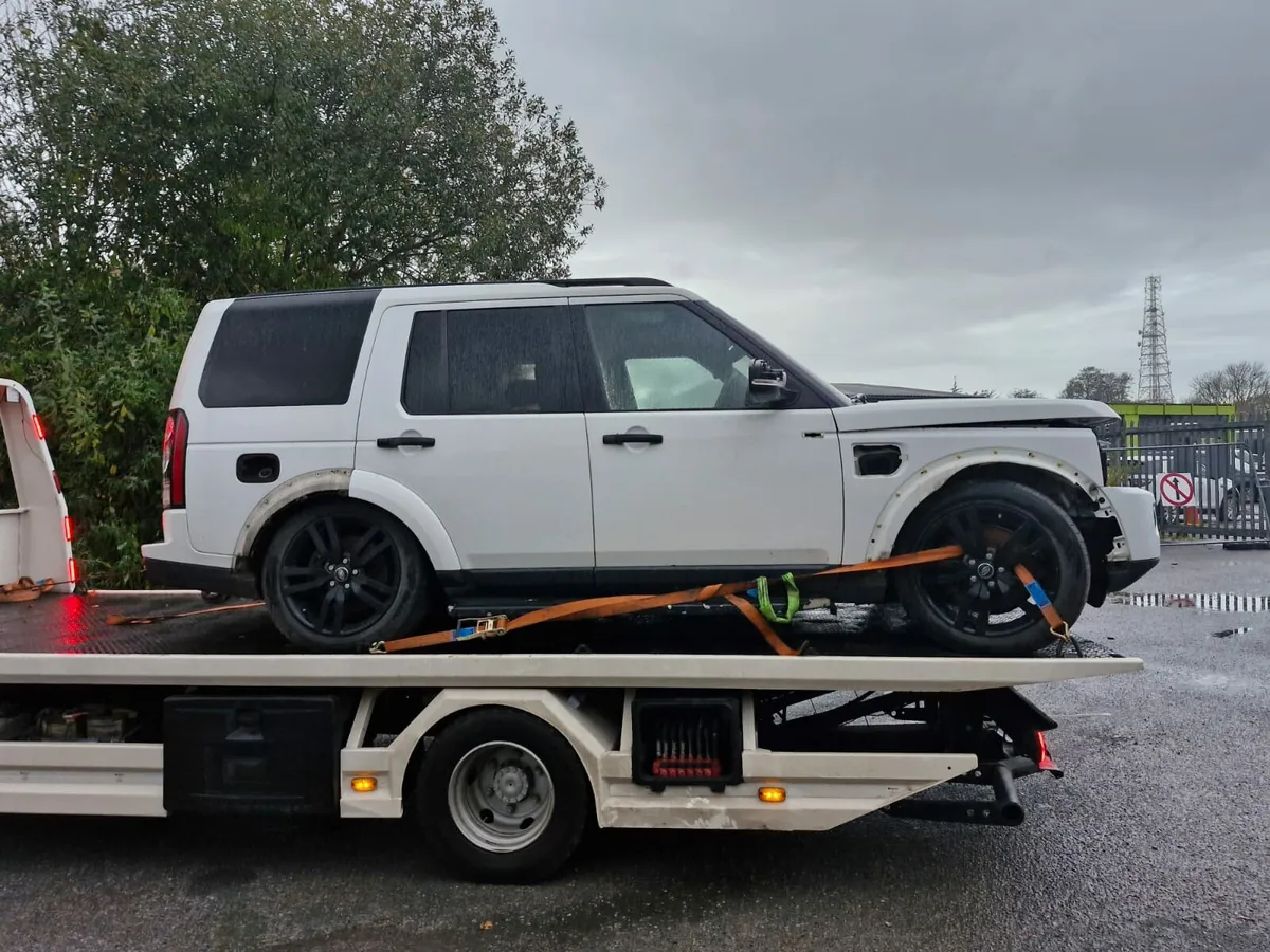 2015 land rover discovery for parts - Image 2