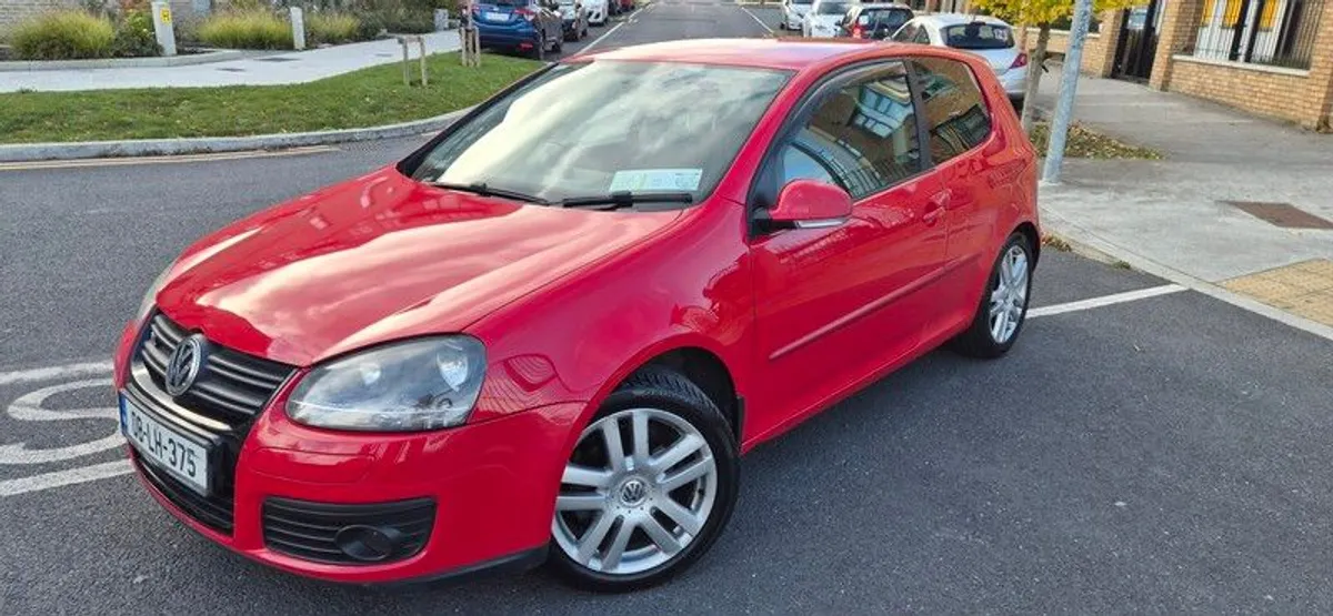 2008 Volkswagen Golf - Image 3