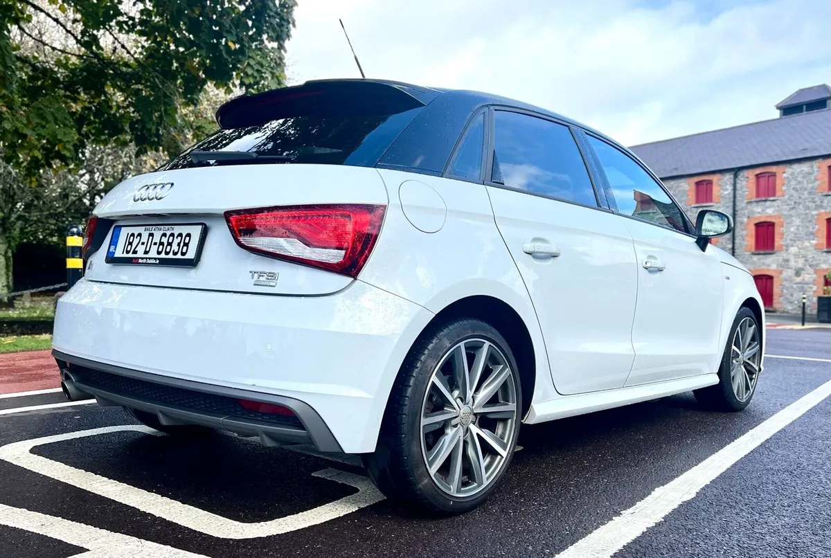 182 Audi A1 1.0 S-Line Midnight Edition - Image 4