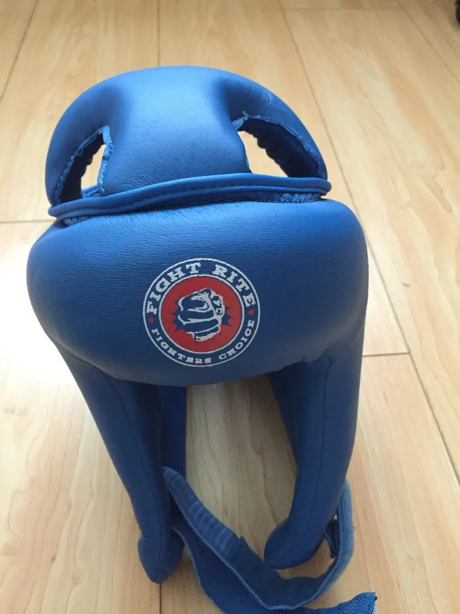 Boxing gears - Image 1