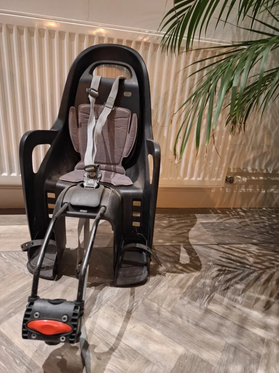 Bike seat for a child - Image 1