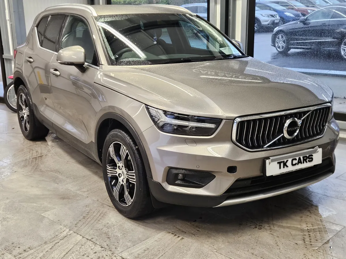 201 VOLVO XC40 2.0 DIESEL AUTOMATIC - Image 1