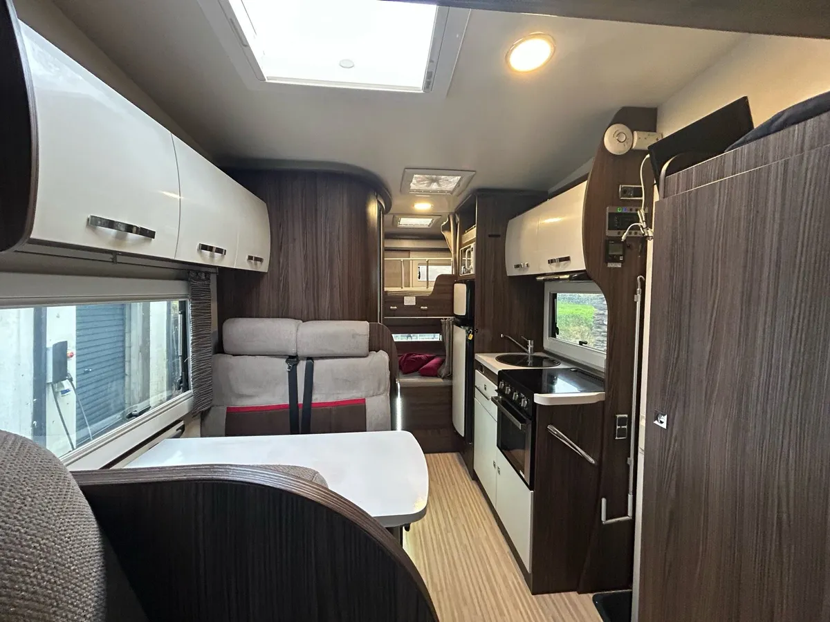 2018 Benimar Mileo 313 - Image 2