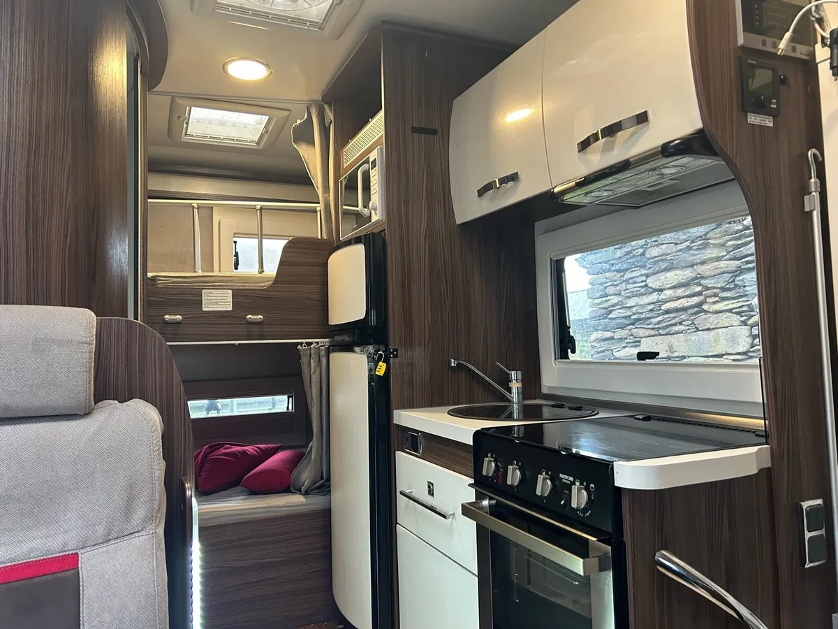 2018 Benimar Mileo 313 - Image 3