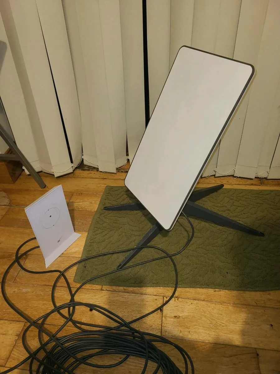 Starlink Standard Actuated - Image 1