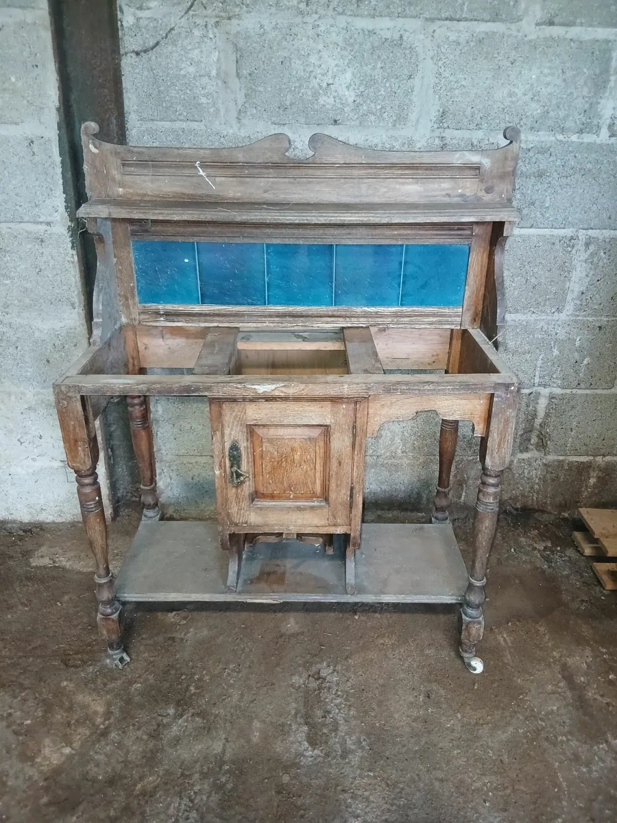 Antique furniture - Image 3