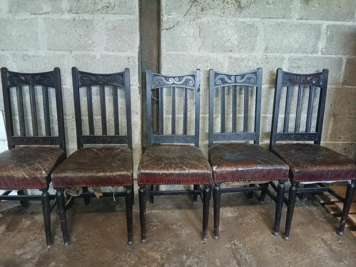 Antique furniture - Image 1