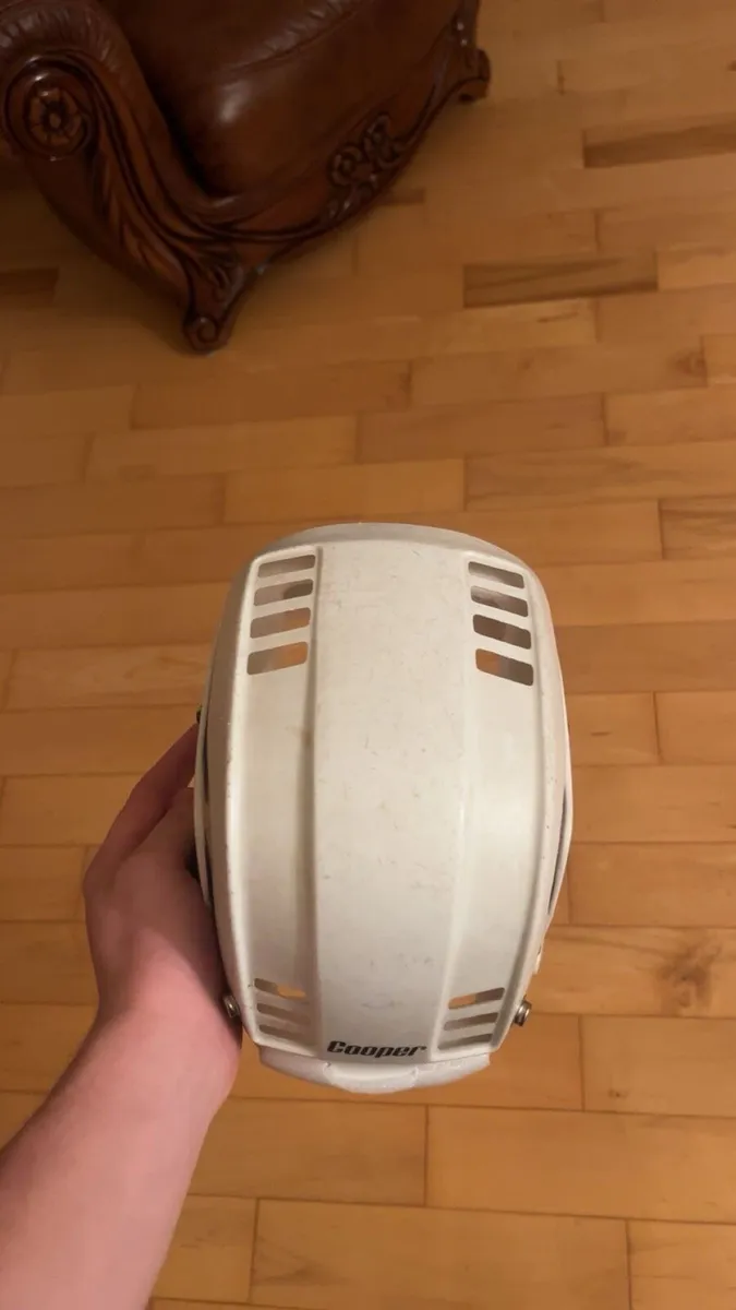 White newstyle - Image 3