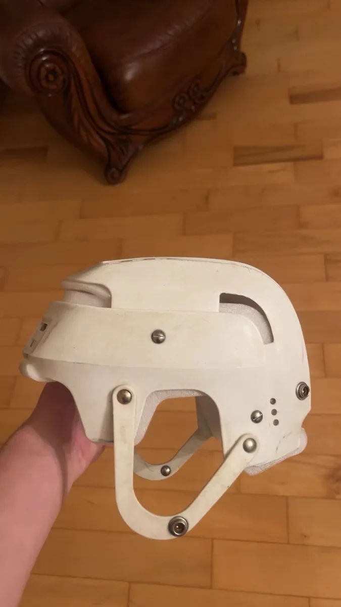 White newstyle - Image 4